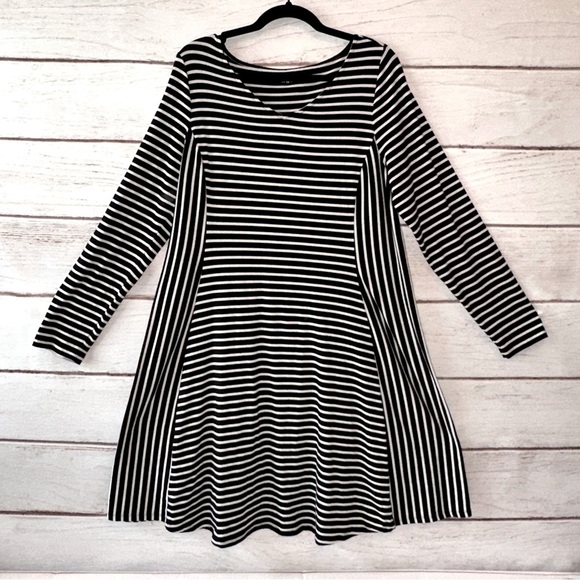 Apt. 9 Black and White Striped Long Sleeve Dress Size OX Lightweight Casual - Picture 1 of 6